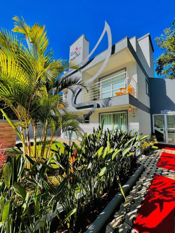 Apartment Beija Flor *